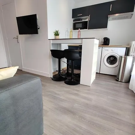 Le Foucauld-goodcaen Apartamento